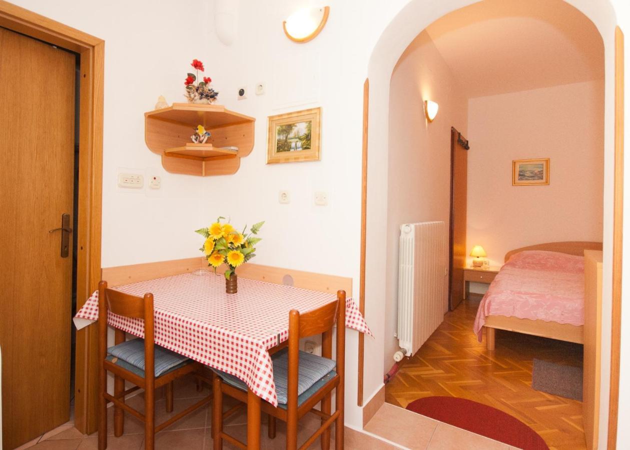 Apartment Anica Baska  Exterior photo